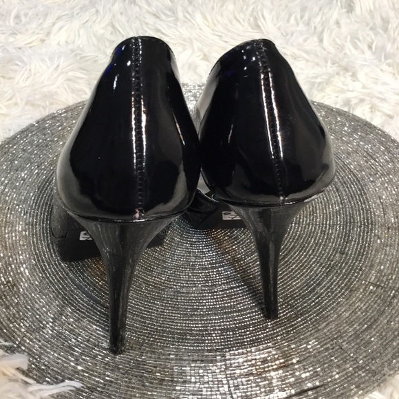 Wild Diva Black Open Toe Stiletto Heel Size 6 - Picture 11 of 13